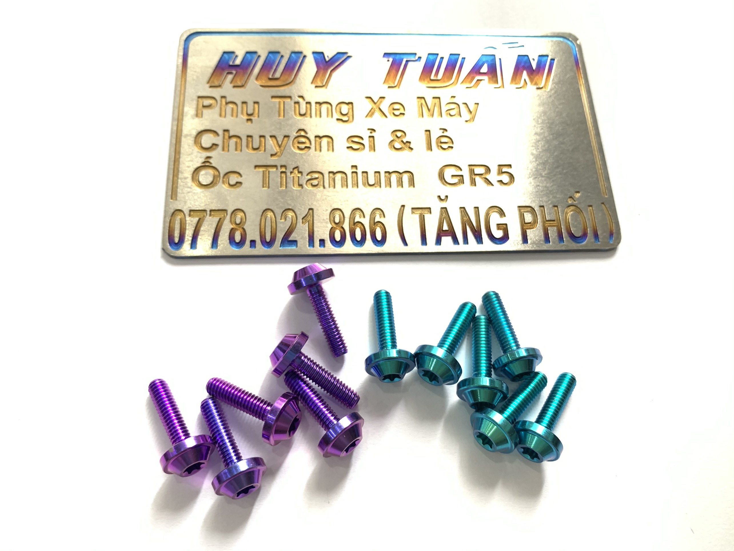 1 con Ốc Titan Gr5 4li15 dù nhỏ gắn cho yếm sau ổ khoá Winner , ốc nắp dầu zin , bợ cổ Wave