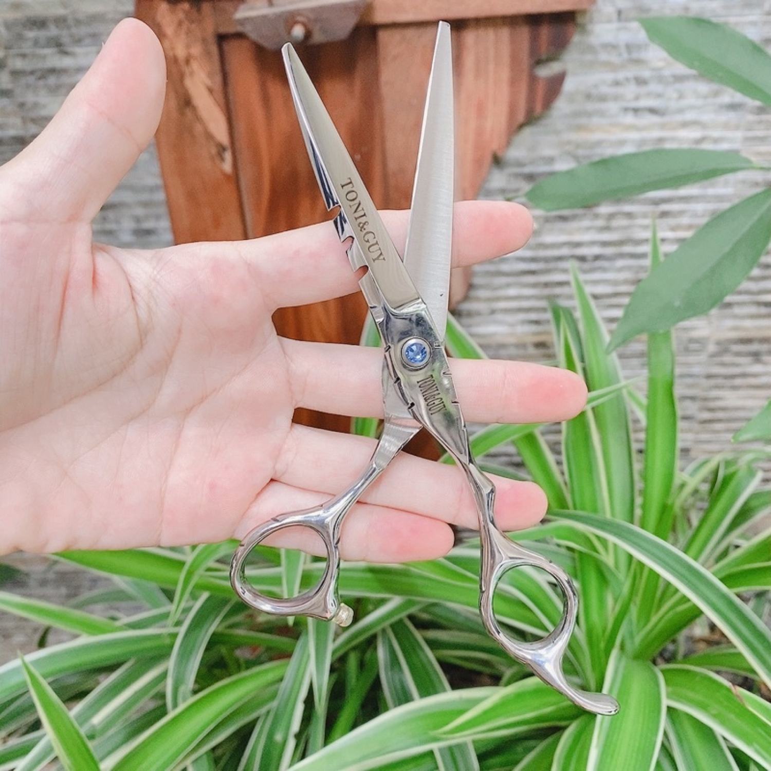 Bộ kéo cắt tóc Nhật Bản cao cấp Tony&guy 6.0 inch