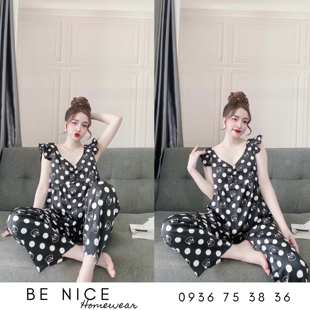 Set lụa dài mặc nhà cổ V tay bèo nhún ngực