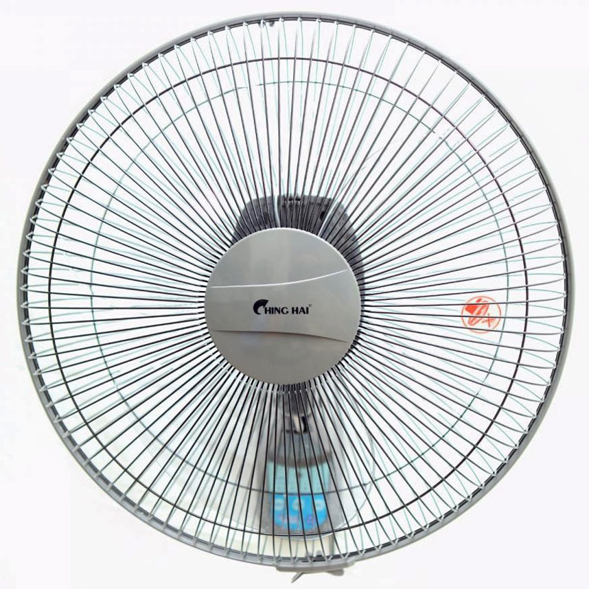 Quạt treo tường Chinghai W615A3 (Có điều khiển)