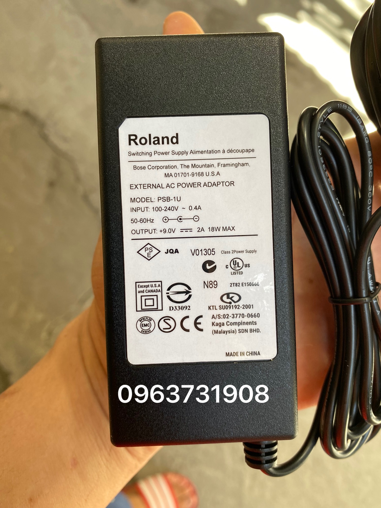 Adapter Roland PSB-1U 9V 2A 18W chính hãng