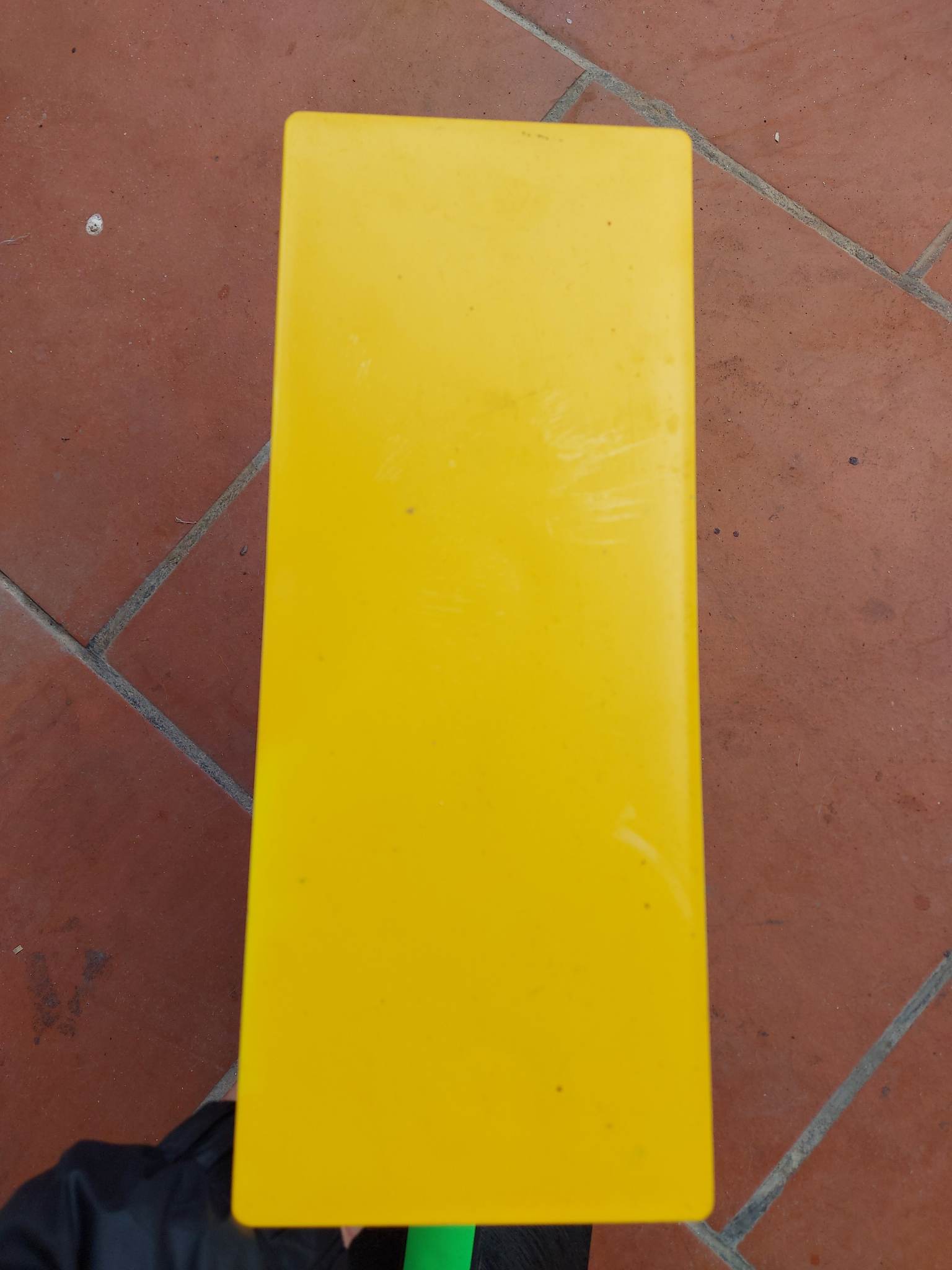 Bàn xoa xây dựng