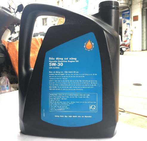 [HCM][Dầu động cơ xăng] HYUNDAI GASOLINE ENGINE OIL  5W-30 (SN A3/B4) 4L