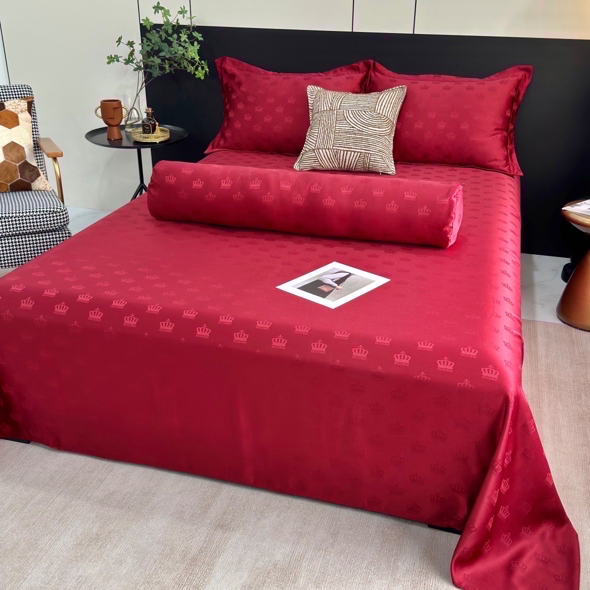 Set 3 món vỏ ga gối phi lụa dệt chìm crown siêu xinh full màu