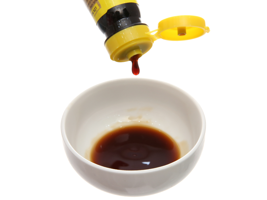 Nước Tương Maggi Đậu Nành Đậm Đặc 700ml