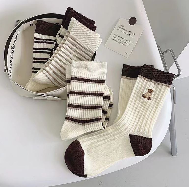 Set 5 Đôi Tất Vớ Nữ Cao Cổ Mix Gấu Kẻ