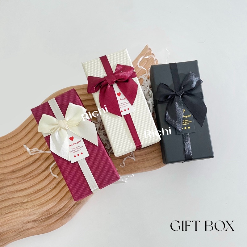 Hộp quà đựng son tặng kèm rơm