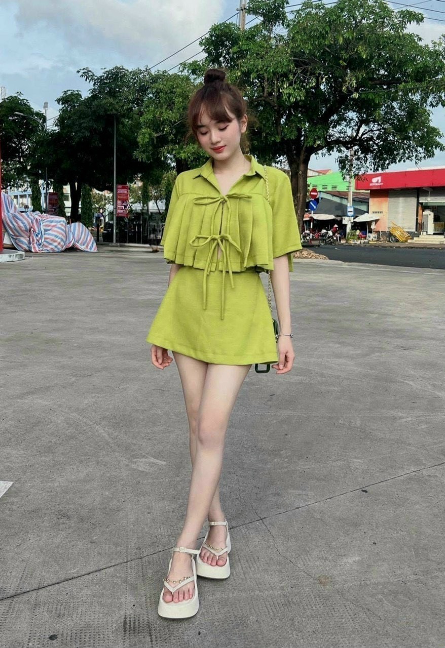 [HCM]set áo lửng chân váy mẫu mới siêu xinh m23