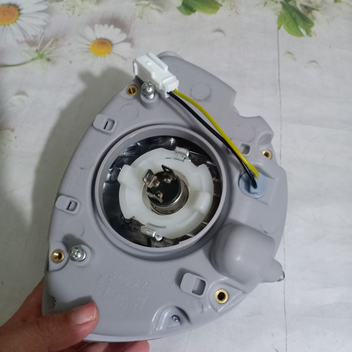 BỘ đèn pha xe máy Liberty kèm bóng