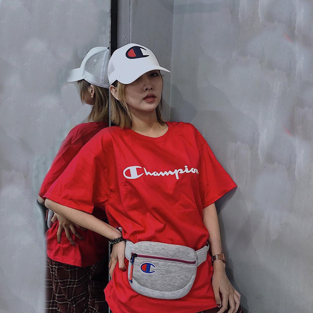 ÁO CHAMPION® GRAPHIC TEE RED -  AUTHENTIC -  SHIPPED USA
