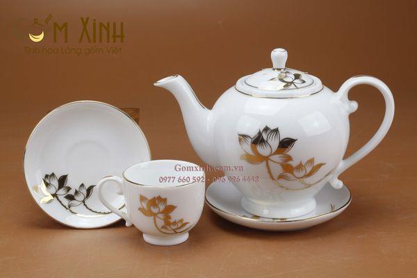 Bộ ấm chén Bát Tràng Camellia hoa sen vàng kim