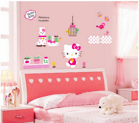 Decal dán tường hello kitty 5 có keo sẵn EB176
