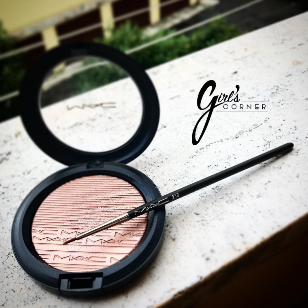 [HCM]Cọ Eyeliner M** 210