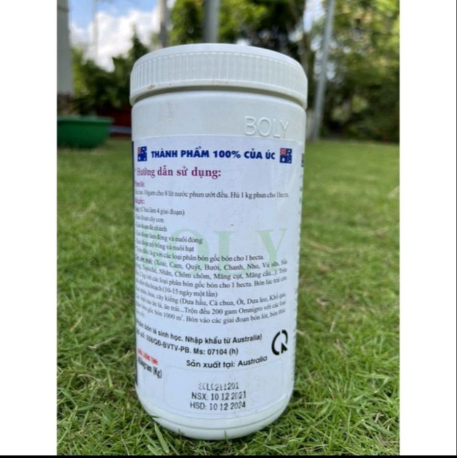 Phân bón lá sinh học Boly OMNIGRO (humic Úc) hộp 1kg