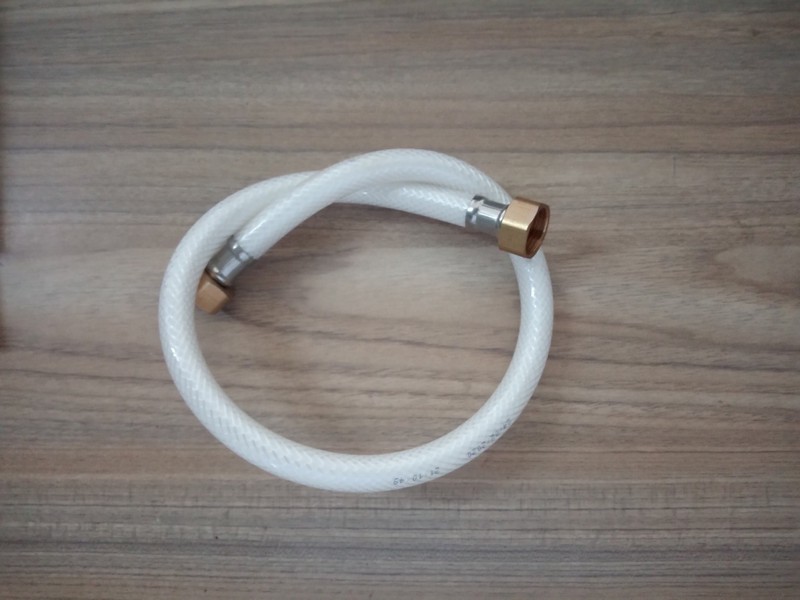 Dây cấp nước nhựa - 40cm