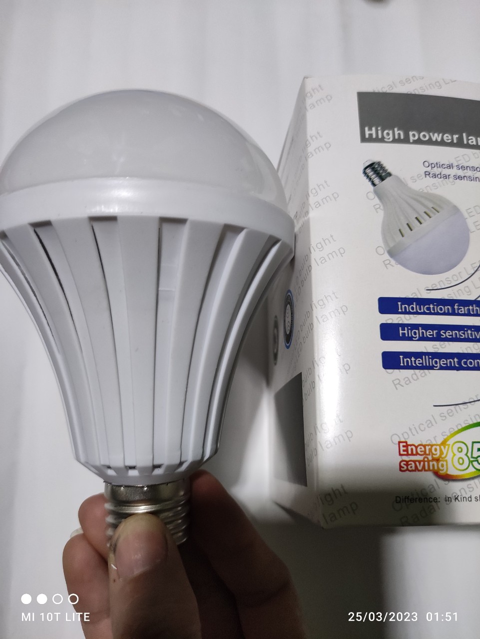 bóng đèn cảm biến chuyển động 12w