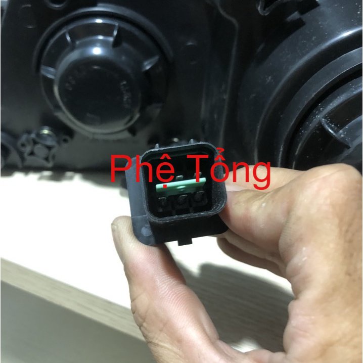 Đèn pha dùng  cho SYM T1000, SYM V5
