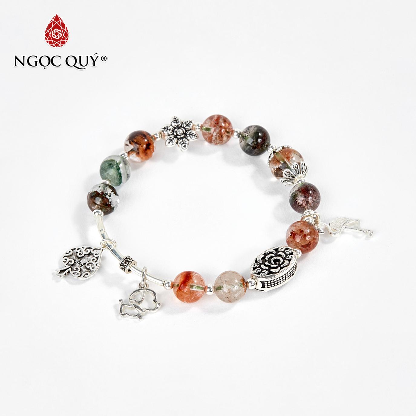 Vòng tay đá thạch anh ưu linh đa sắc phối charm hồng hạc bạc 8mm - Ngọc Quý Gemstones