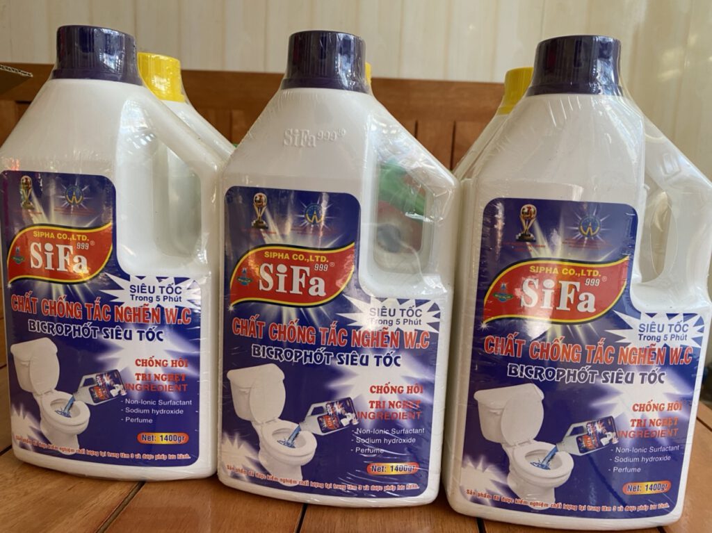 Chất tẩy thông cầu sifa chai lớn 1400g