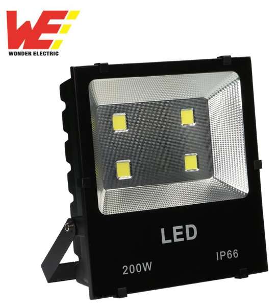 Đèn Pha LED 200W Bảo hành 2 năm