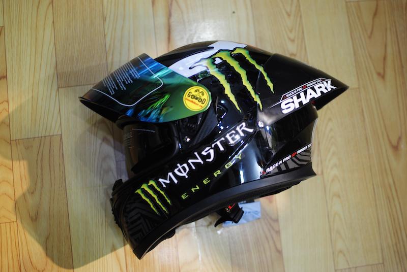 Mũ JK316 Lên tem Shark Lorenzo và đuôi gió Shark