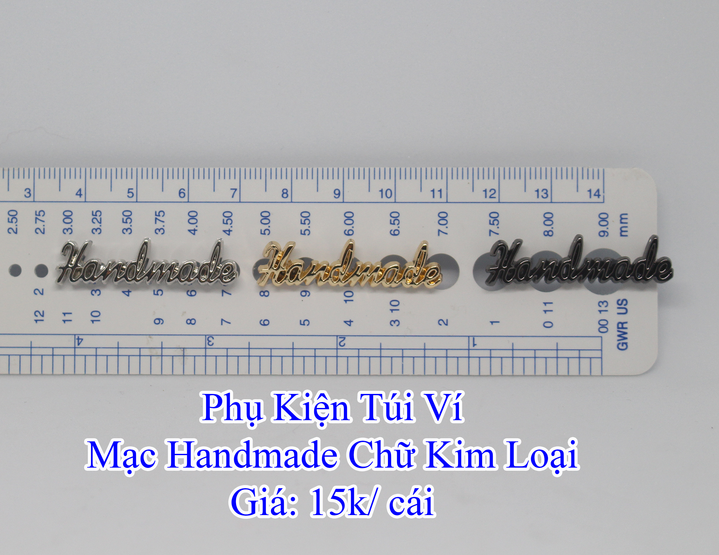 Mạc handmade chữ kim loại làm túi xách