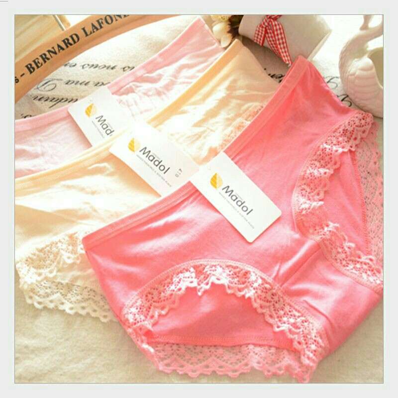 Bộ 10 Quần lót cotton viền ren Modal