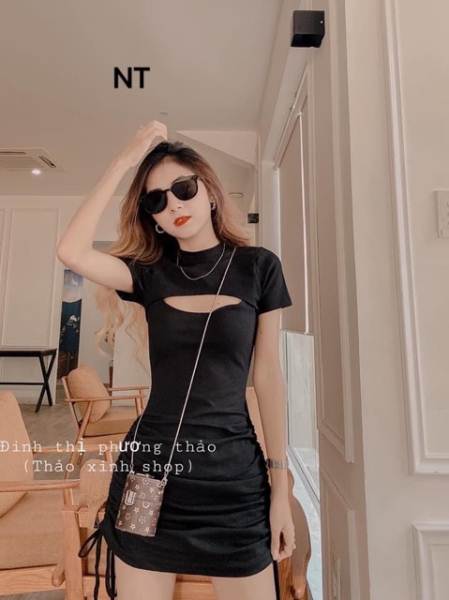 Váy Hở Ngực Rút Hông