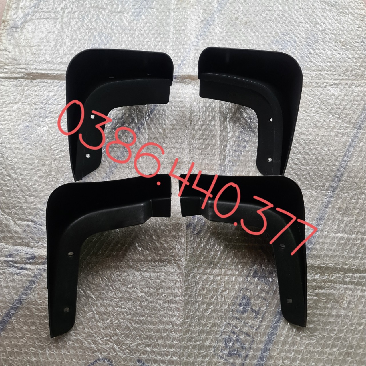 Chắn bùn bánh Lanos (Giá 1 Bộ) OEM