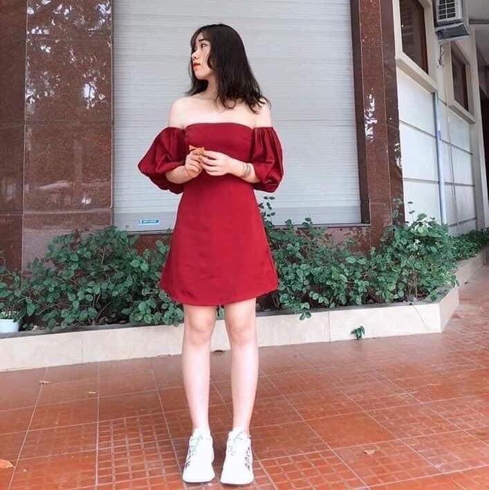 ĐẦM ĐỎ CÚP NGỰC RỚT VAI TAY PHỒNG