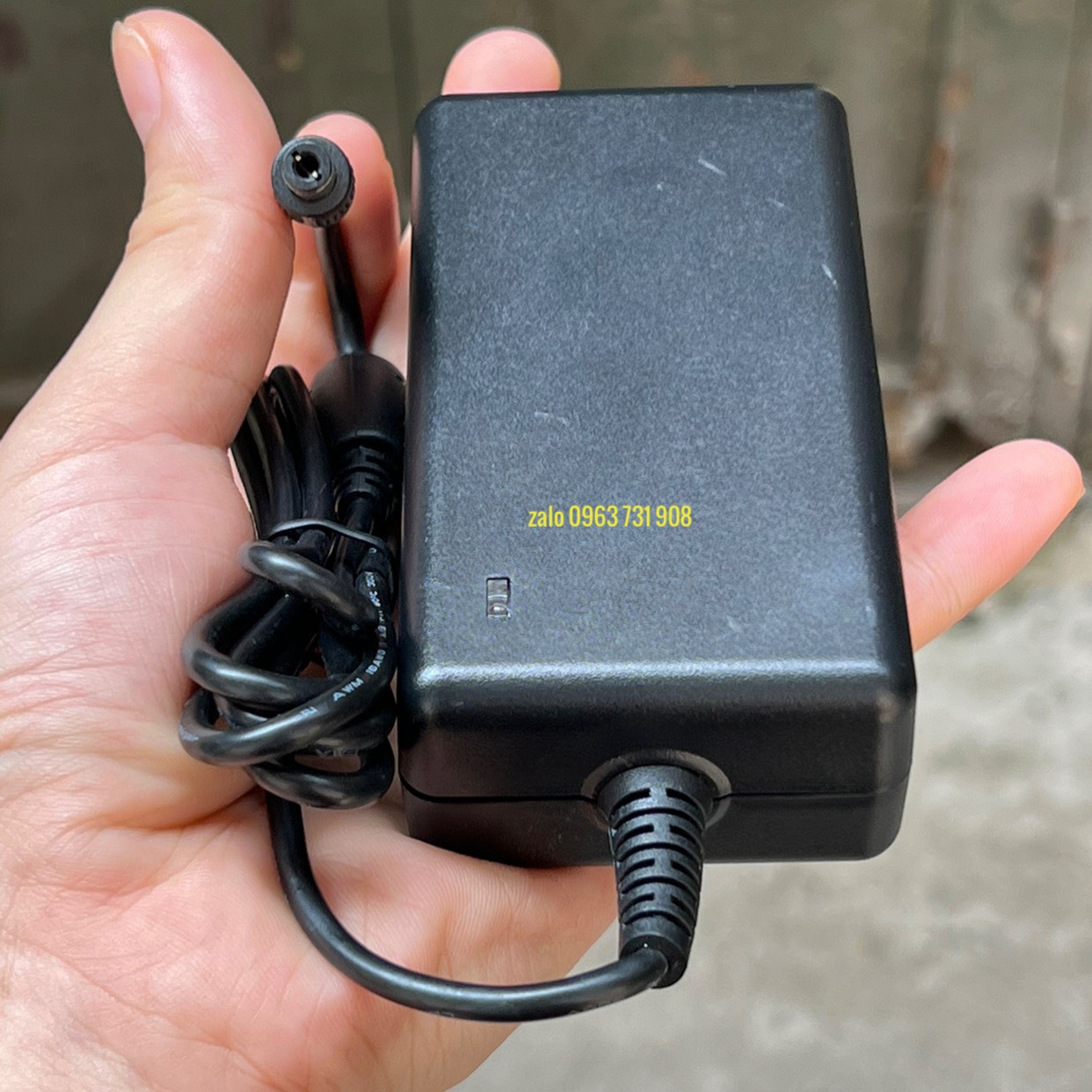 adapter nguồn 9v 1a loại tốt
