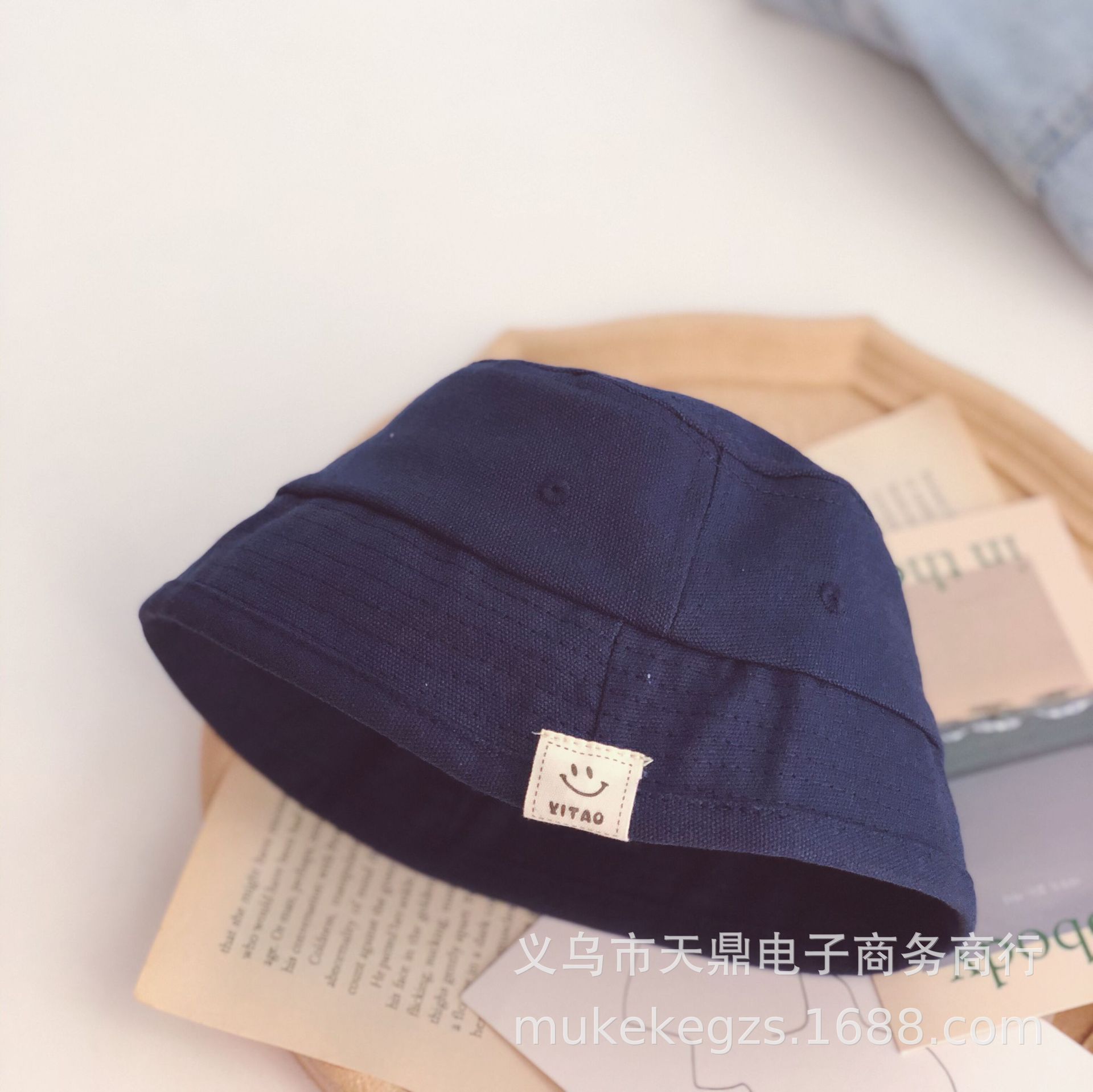 mũ cụp vành cho bé hottrend 2022