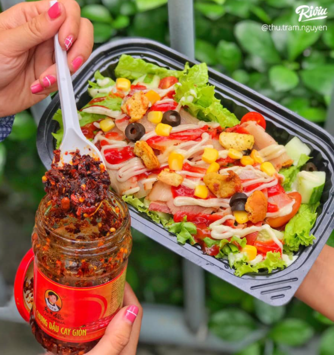 [HCM]ỚT CHƯNG DẦU LAOGANMA VỊ CAY GIÒN 210gr