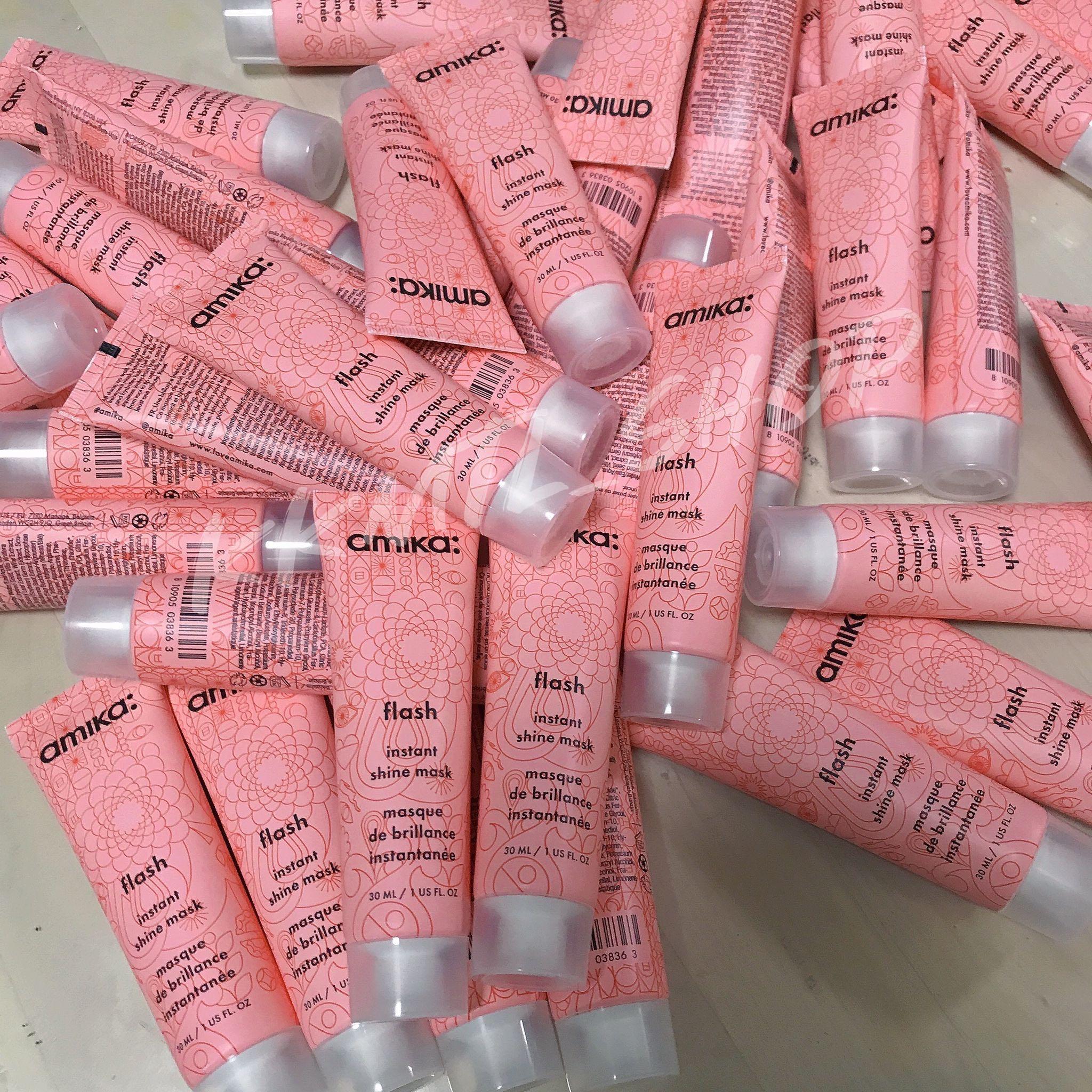 Mặt Nạ Phục Hồi Tóc Khô Xơ Amika Flash Instant Shine Mask