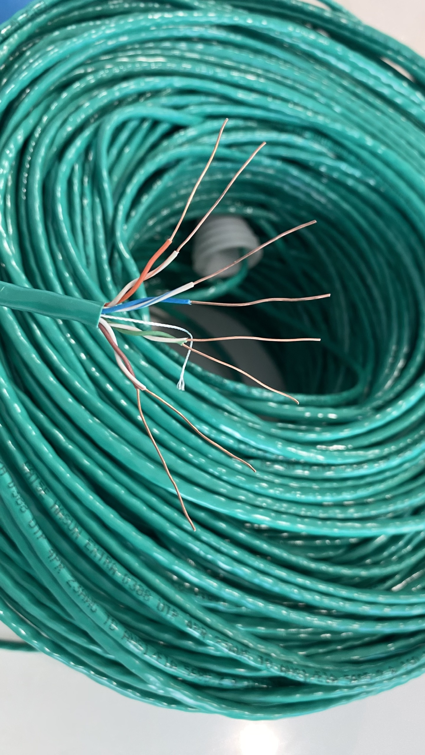 (Cuộn 305m). Dây mạng Cat5e Nasun EXTRA 0388