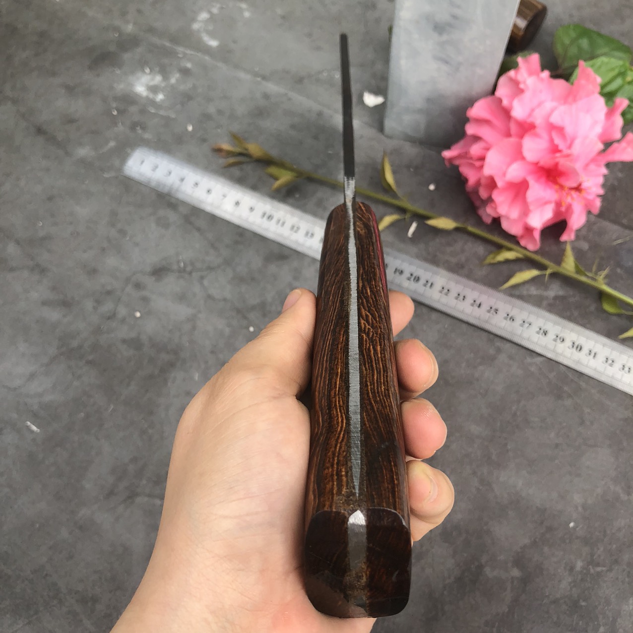 {Phuc Sen Moc Nhien Knife} Knife for Cutting Chicken and Duck with Heavy Handle, Weighs 600g {New Model}