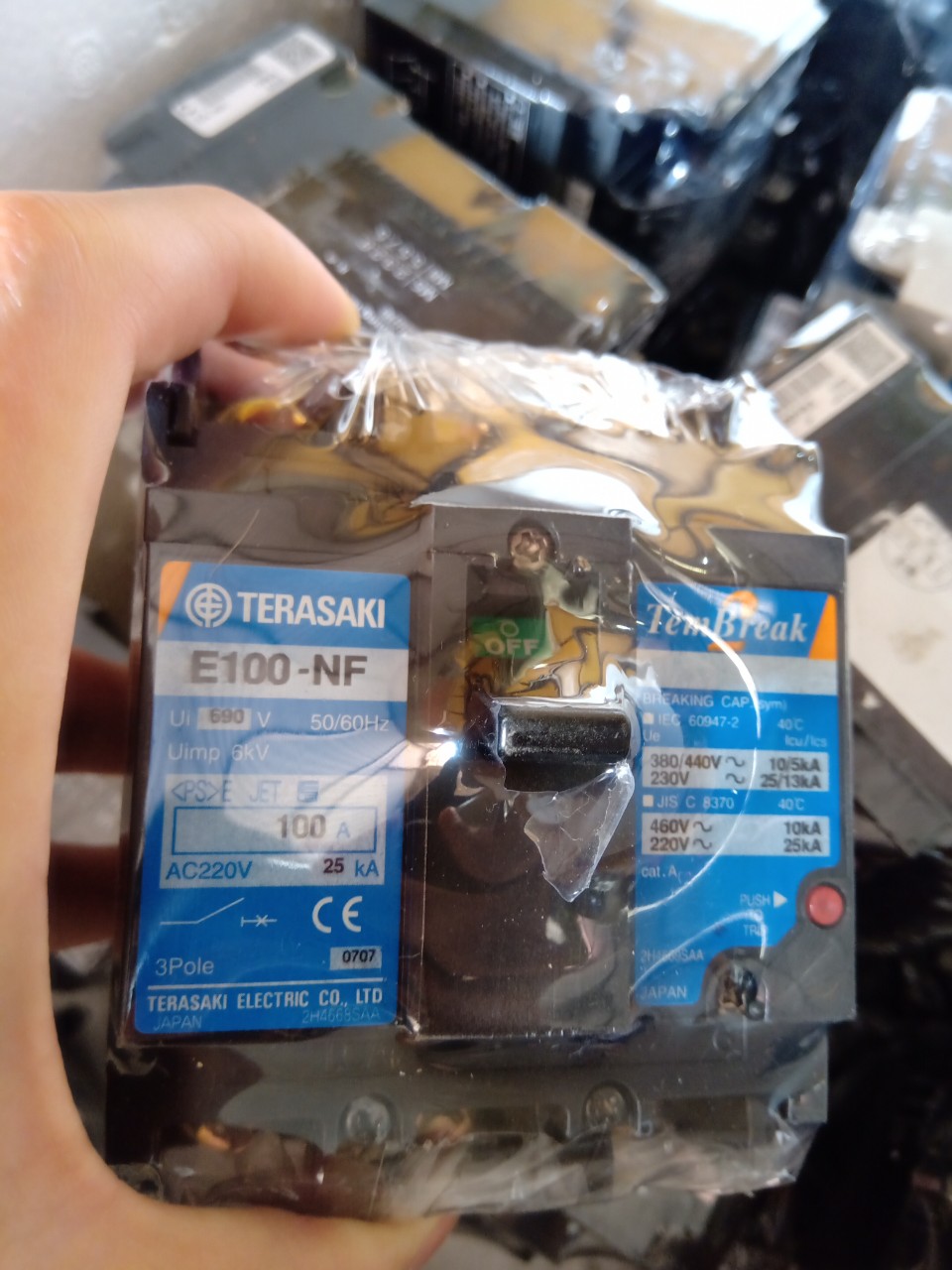APTOMAT NHẬT BẢN 3 PHA  5A ĐẾN 100A 380V