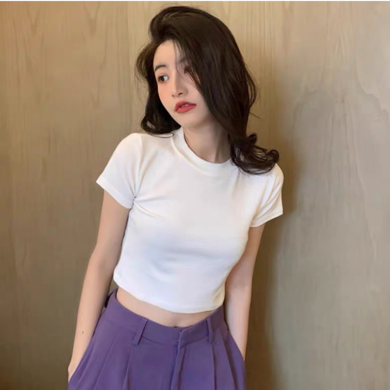 Áo thun nữ croptop tay ngắn ôm body năng động thời trang freesize 53kg