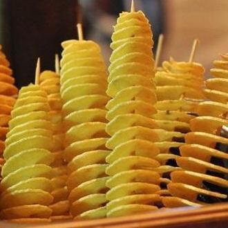 Máy cắt khoai tây lốc xoáy