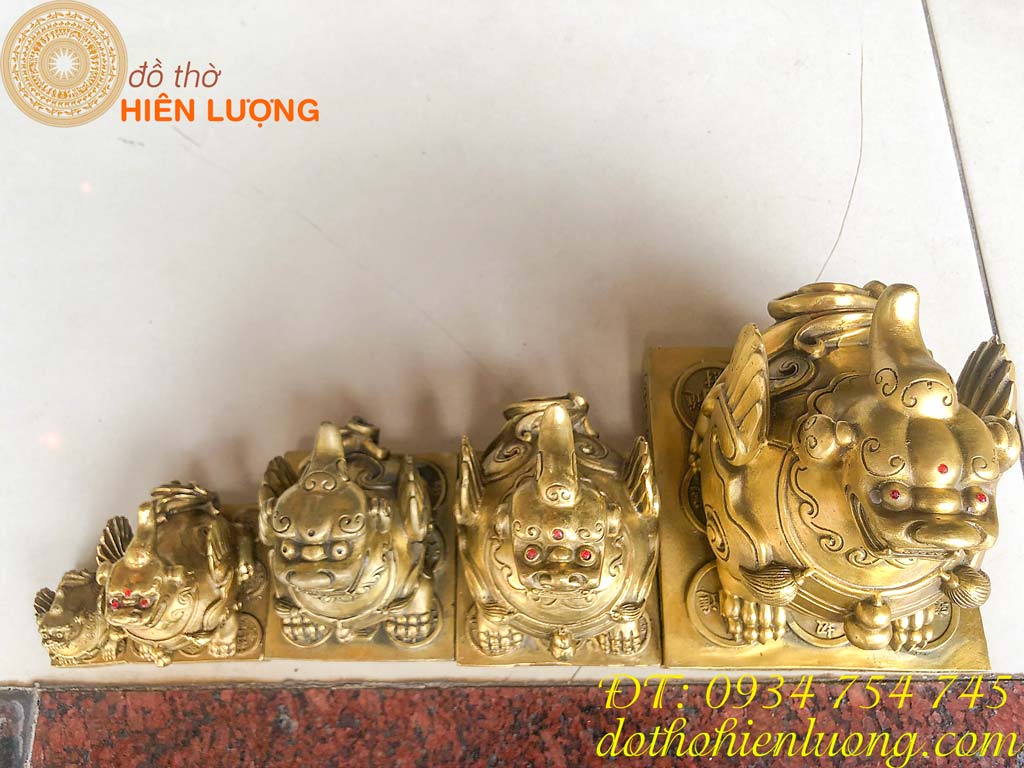 Tỳ Hưu Ngồi Bệ Bằng Đồng Để Két, Bàn Thờ Thần Tài Đủ Các Cỡ