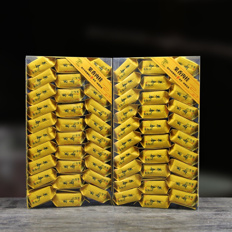 Trà ô long quế trái cây đại hồng bào vũ di sơn hộp 250g