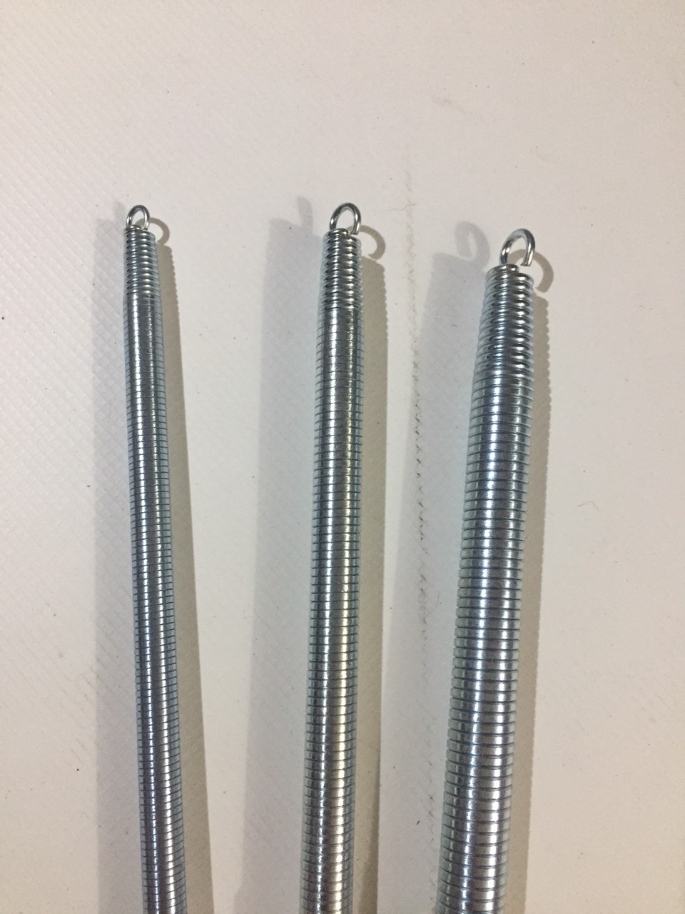 Lò xo uốn bẻ ống điện ( phi 16, phi 20, phi 25)