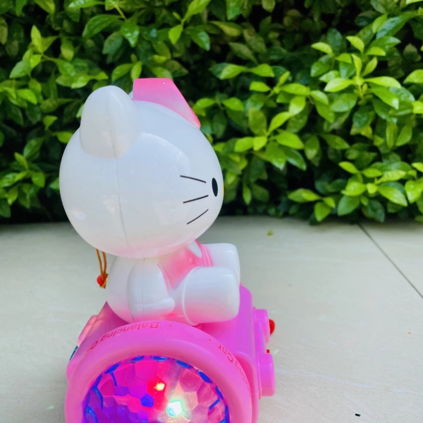 Đèn Lồng Trung Thu Hello Kitty Thăng Băng Cho Bé
