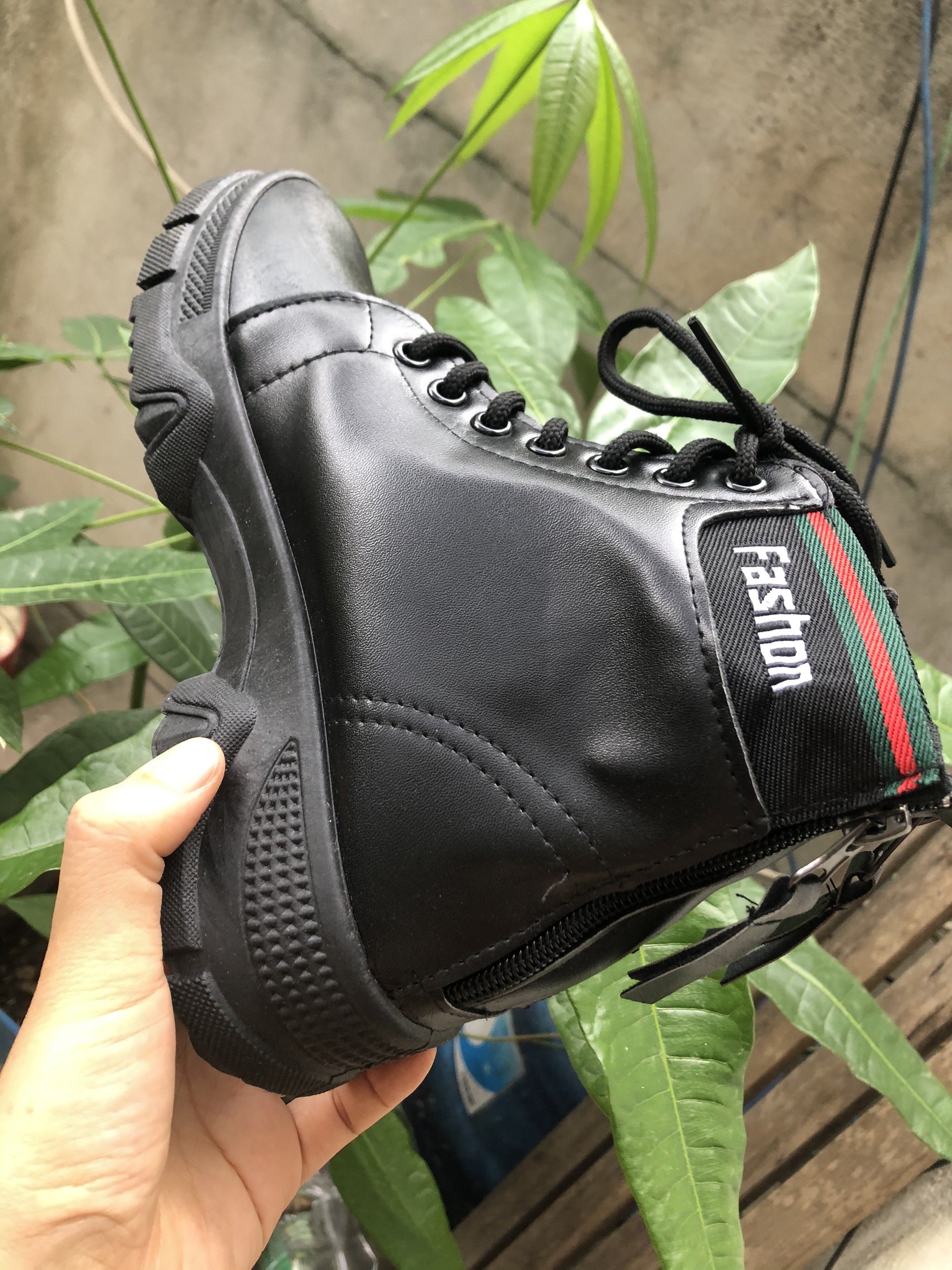 Ảnh thật - Giày Boot nữ thời trang khóa gót cá tính B162