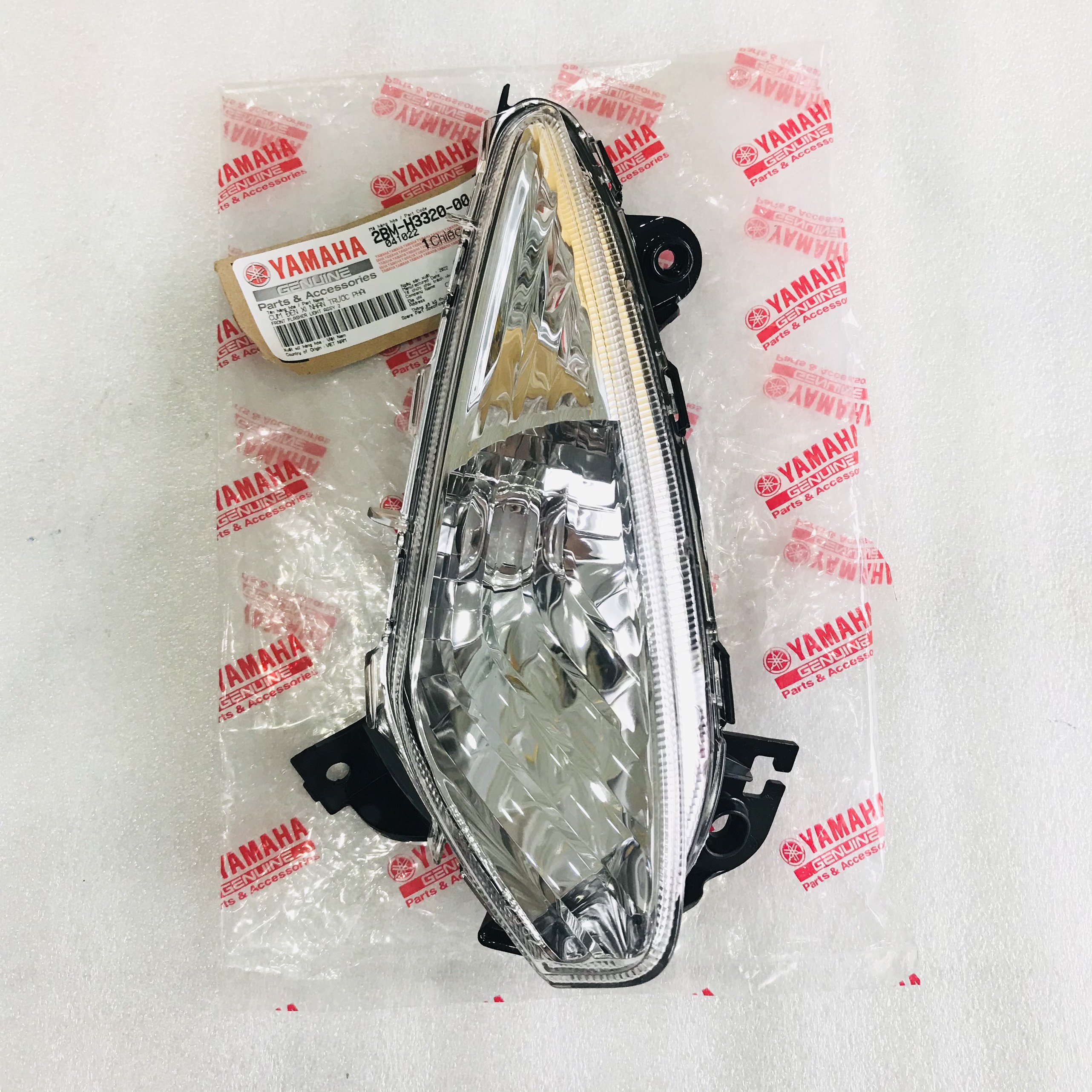 Đèn xi nhan trước grande yamaha zin hãng - 2bm-h3320-00/ 2bm-h3310-00