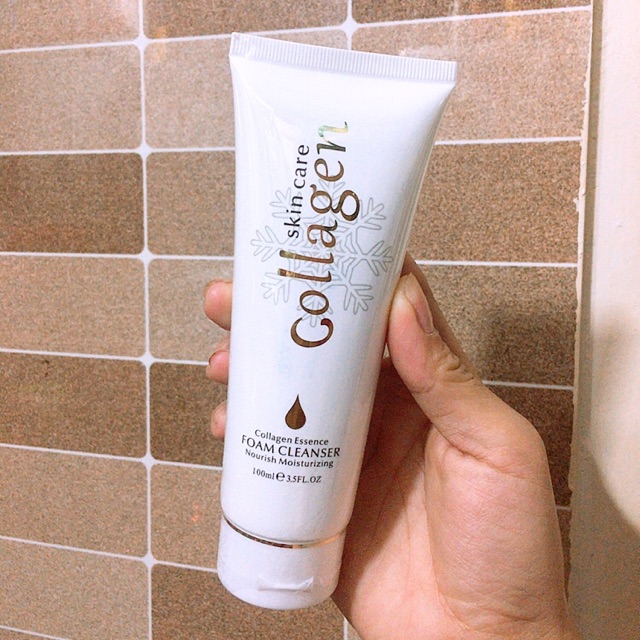 Sữa rửa mặt Collagen Skin Care