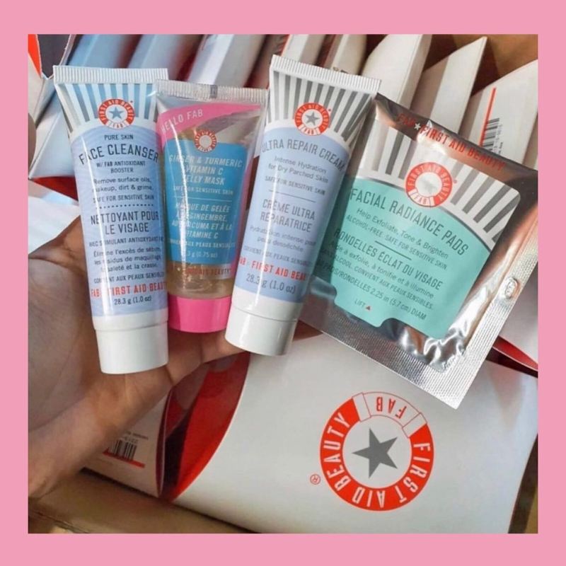 Set chăm sóc da First Aid Beauty. giá rẻ