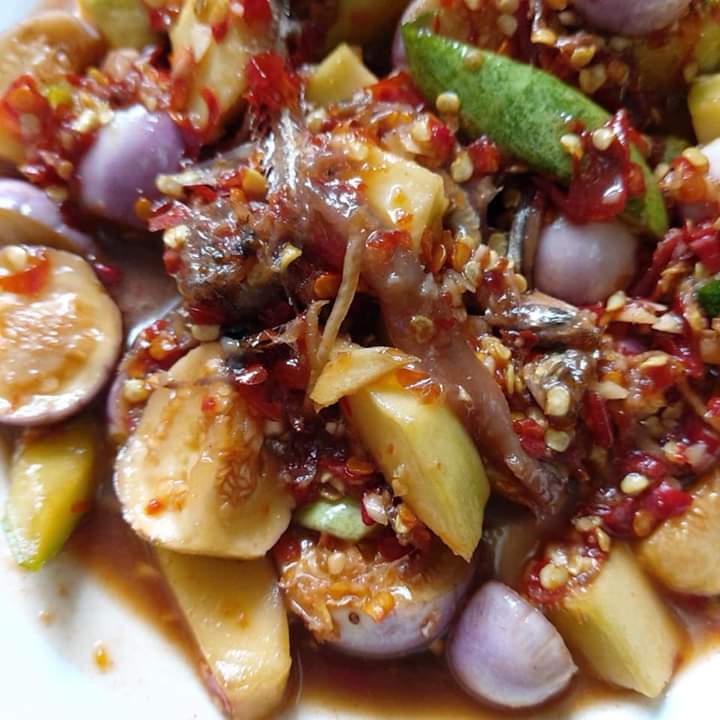 Mắm nêm cá cơm Khánh Hòa (combo 10 chai)