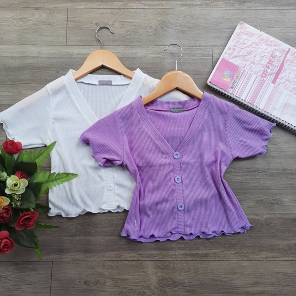 Áo Croptop Cổ Tim Cuốn Biên Siêu Kute