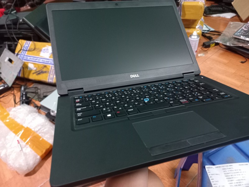Laptop Dell Latitude 5490 core i5-7300U,ram8gb,ssd256gb,màn 14 full HD IPS